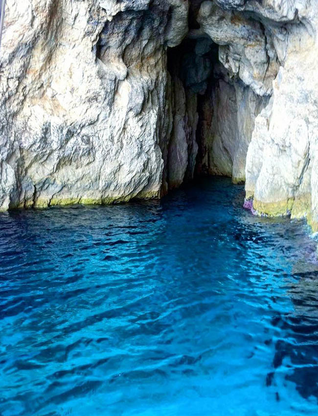 blue-grotto-2